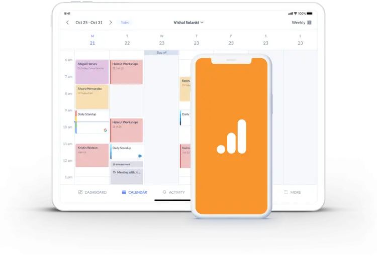 página de calendário no desktop e analytics no telemóvel