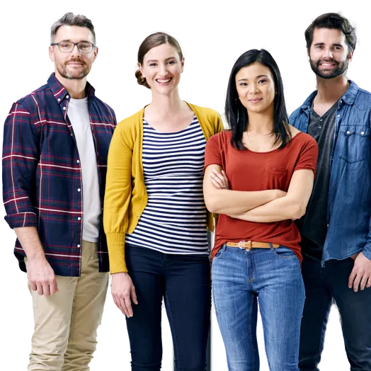 smiling group of friends using setmo