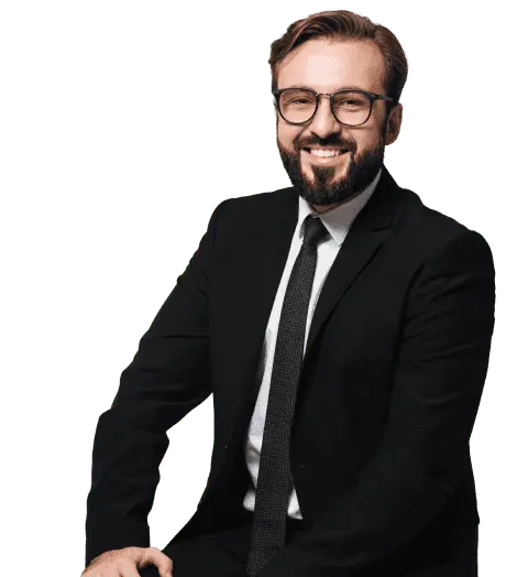 homem adequado com óculos